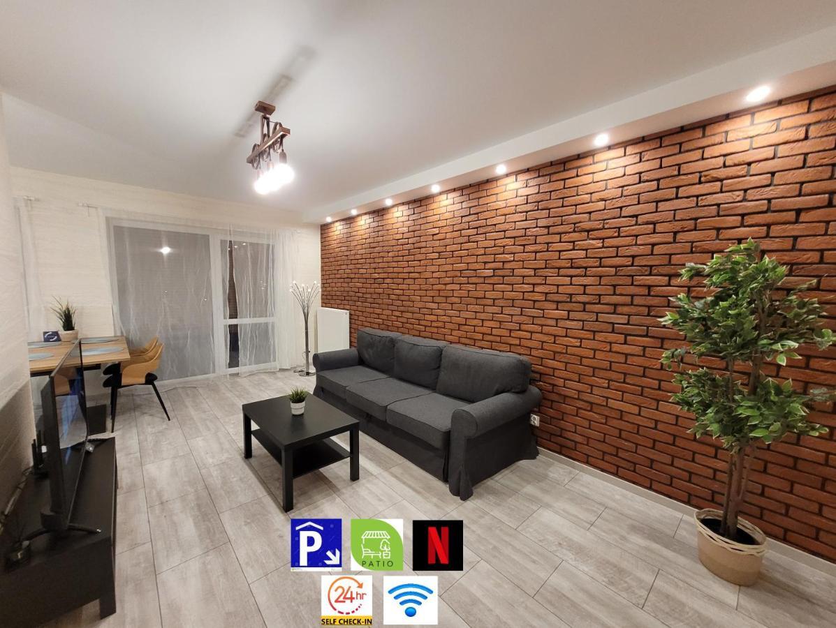 Apartament Mimi Wroclaw-Wysoka , Salon+Sypialania, Parter, Taras Apartment Bagian luar foto